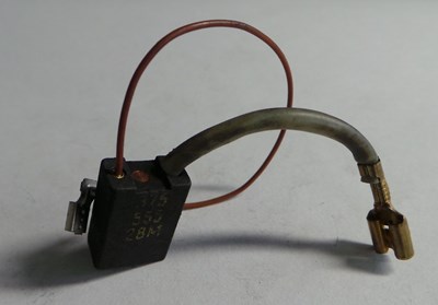 Escova de Carvão para Martelo Demolidor K900S | Ref. 931375556